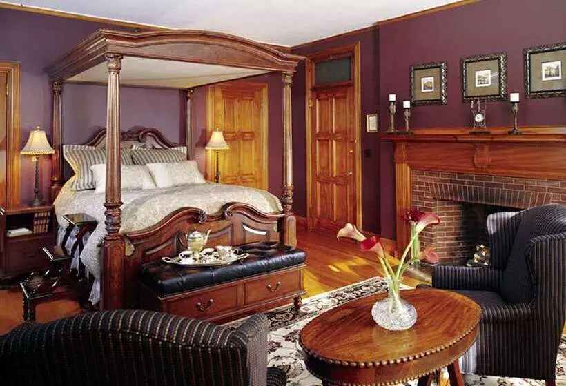 Castle Hill Resort And Spa