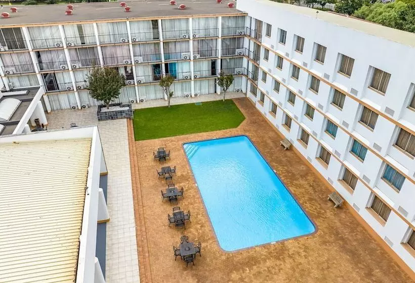 호텔 African Sky Ermelo Inn