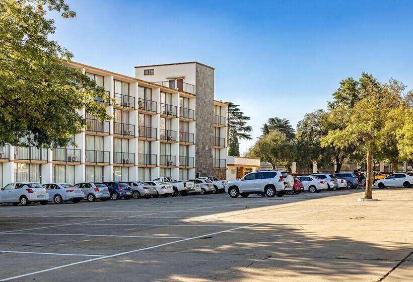 酒店 African Sky Ermelo Inn