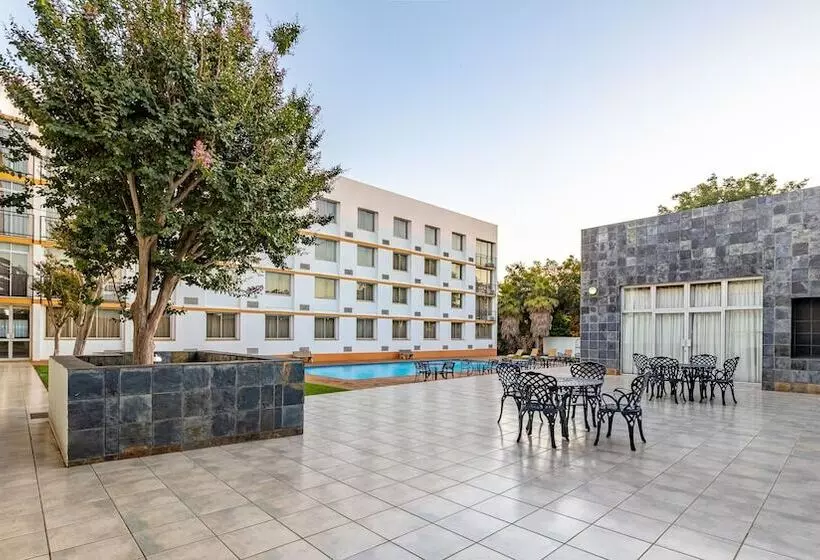 호텔 African Sky Ermelo Inn