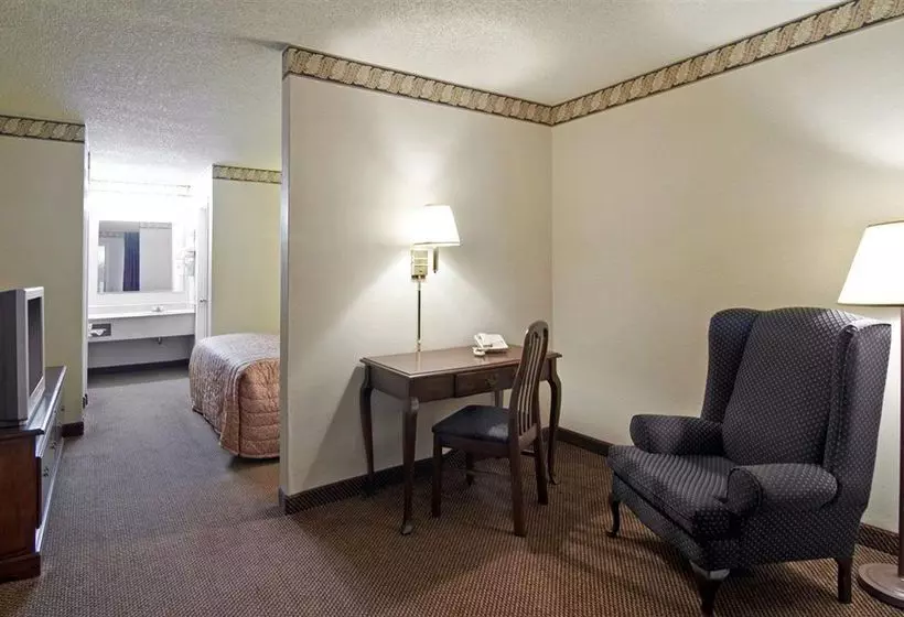 호텔 Americas Best Value Inn