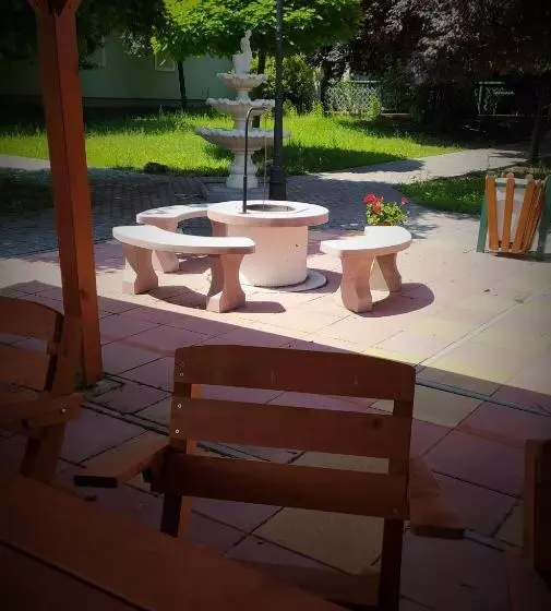 호텔 Bacchus Panzió