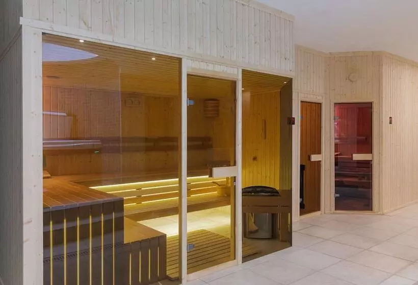 Hotel Bazilika Alatt Panzió