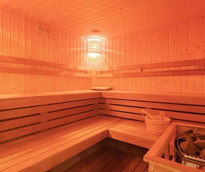 ホテル Bazilika Alatt Panzió