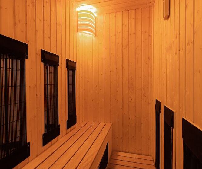 ホテル Bazilika Alatt Panzió