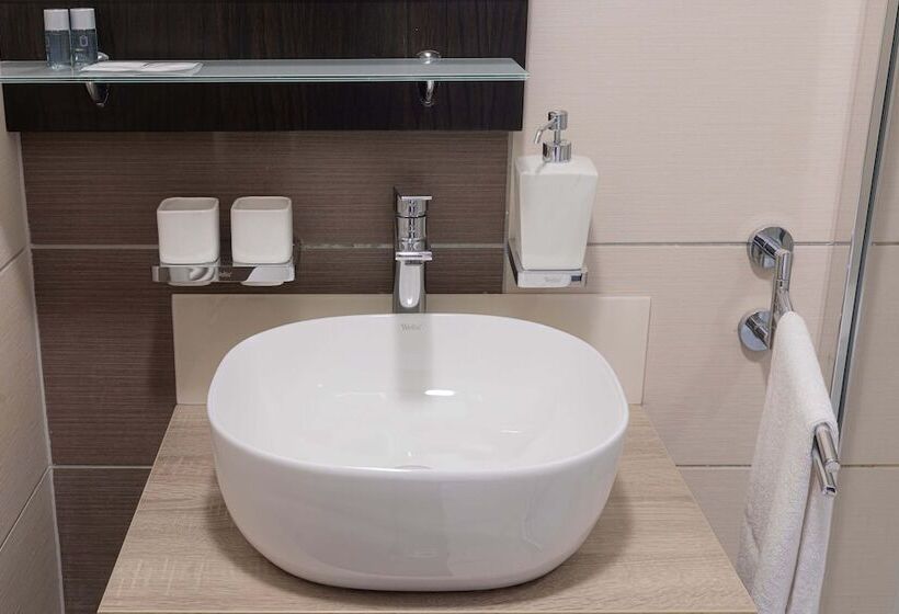 ホテル Bazilika Alatt Panzió