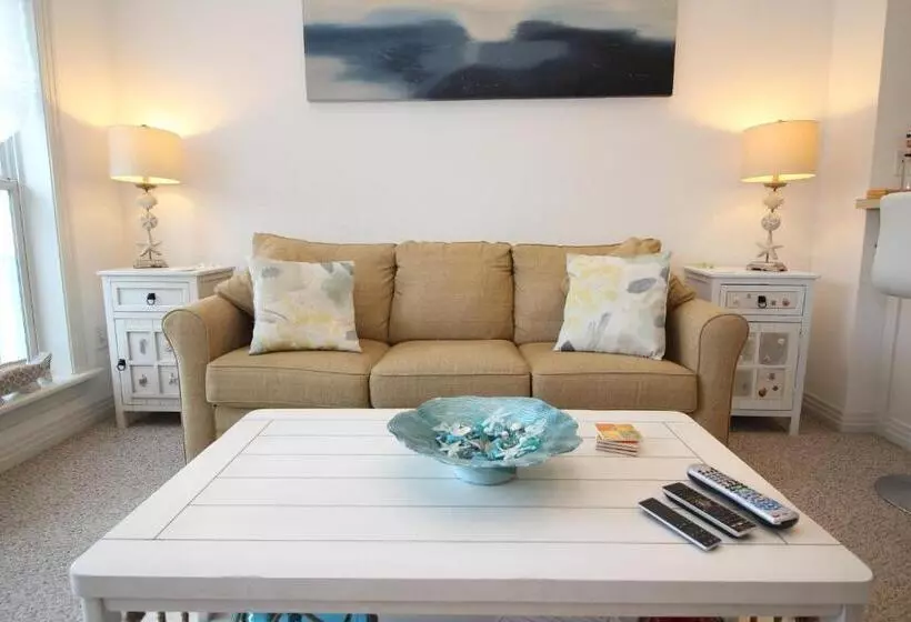 Отель Cambridge Cove At Bermuda Bay By Kees Vacations