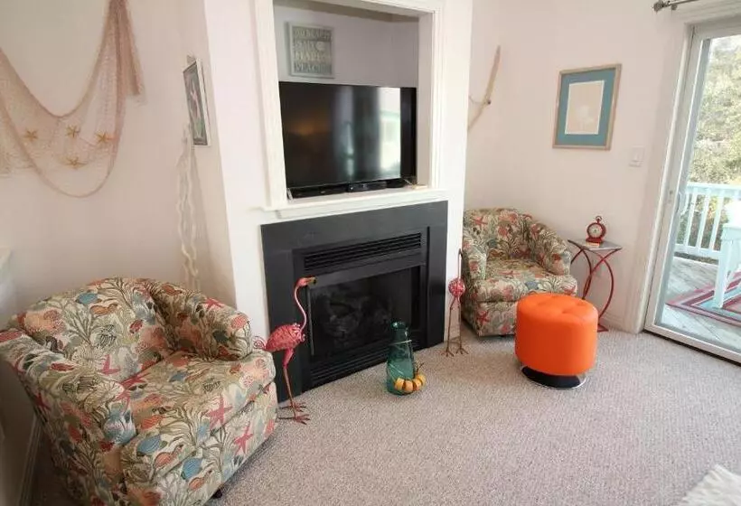 Отель Cambridge Cove At Bermuda Bay By Kees Vacations