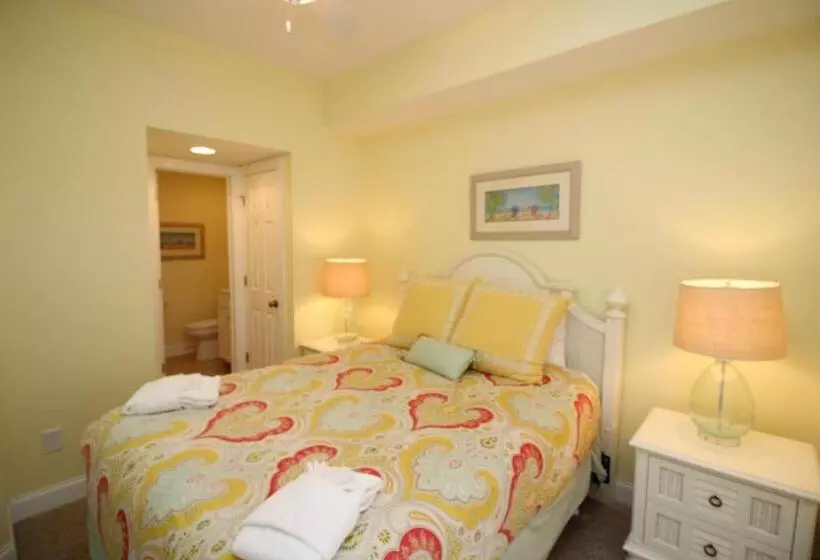 Отель Cambridge Cove At Bermuda Bay By Kees Vacations