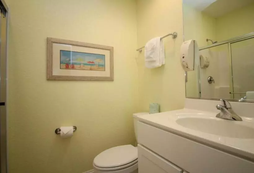 Отель Cambridge Cove At Bermuda Bay By Kees Vacations