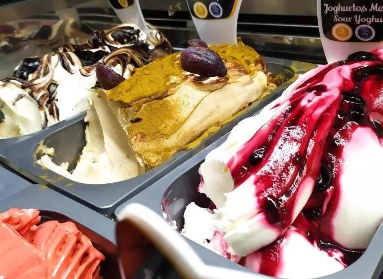 Gastland M1 Hotel & Conference Center