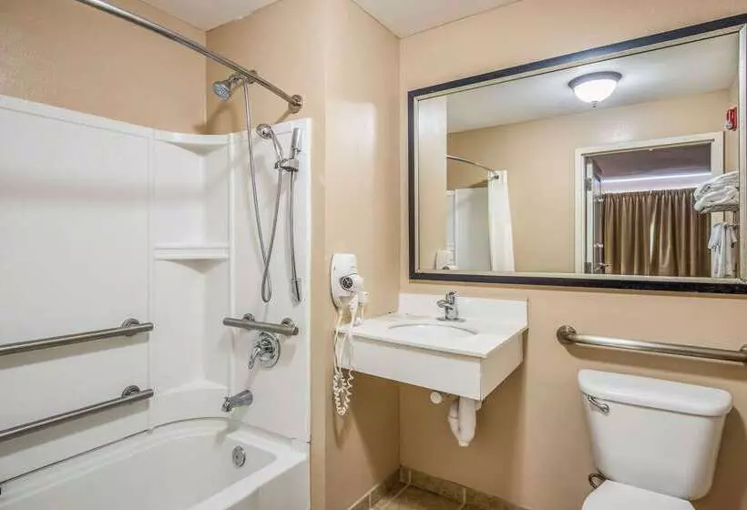 בית מלון כפרי Mainstay Suites Port Saint Joe South