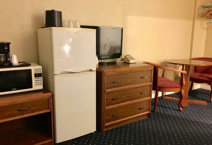 Отель Scottish Inns Fayetteville