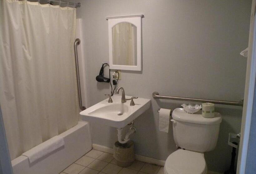 Отель Scottish Inns Fayetteville