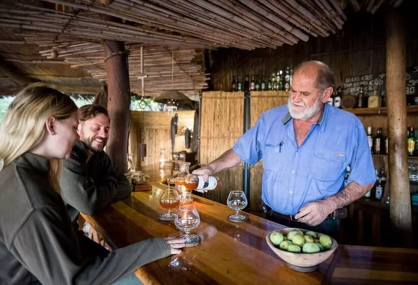 هتل Taita Falcon Lodge