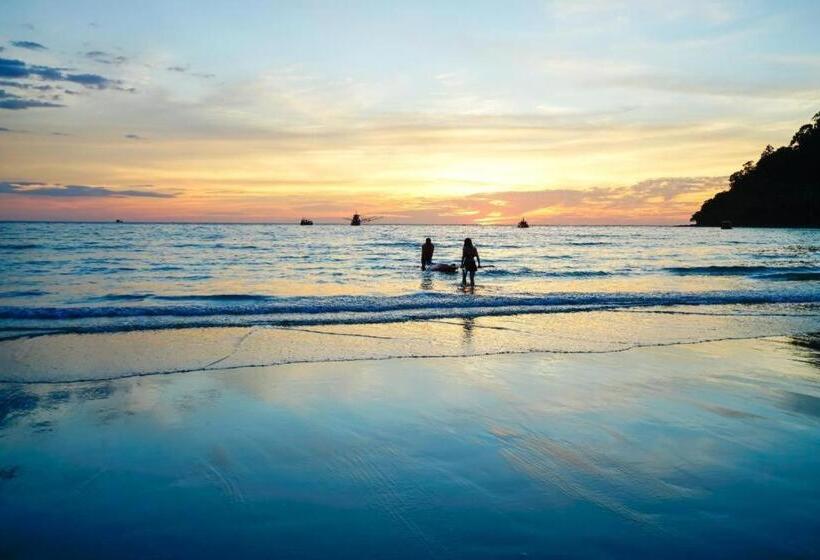 Ko Kut Ao Phrao Beach Resort