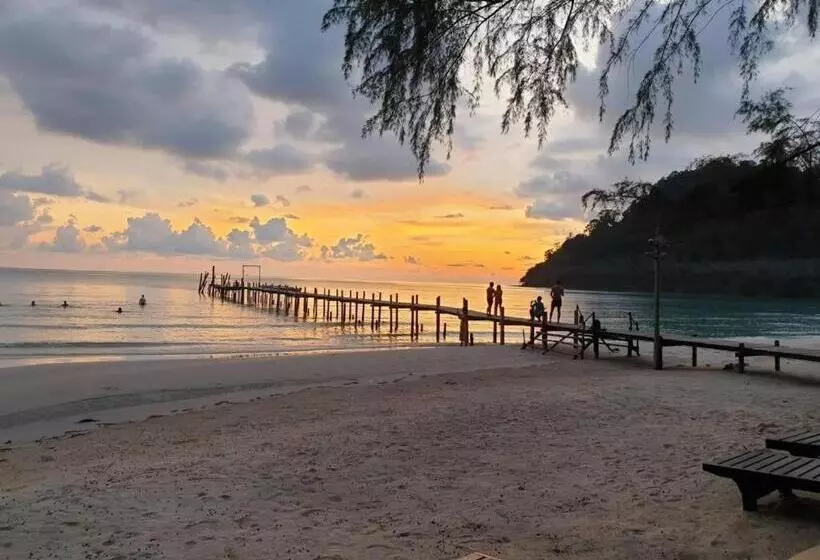 Ko Kut Ao Phrao Beach Resort