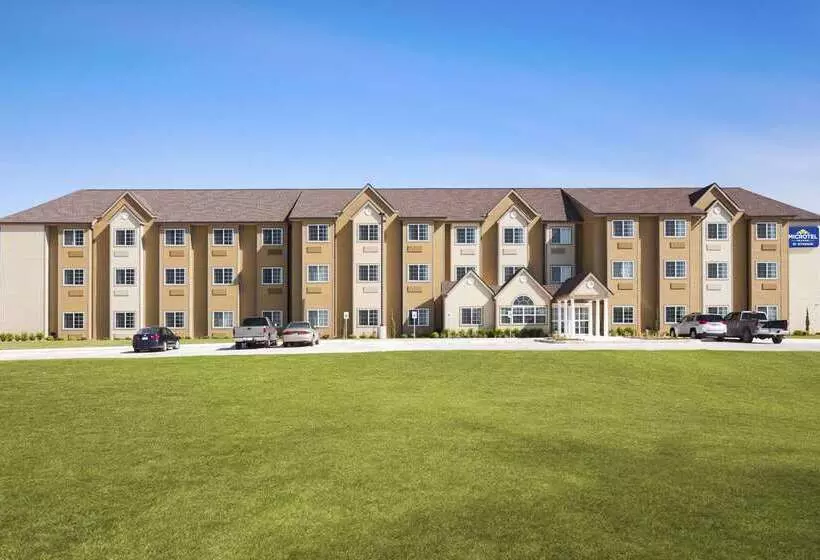 Microtel Inn & Suites Pleasanton