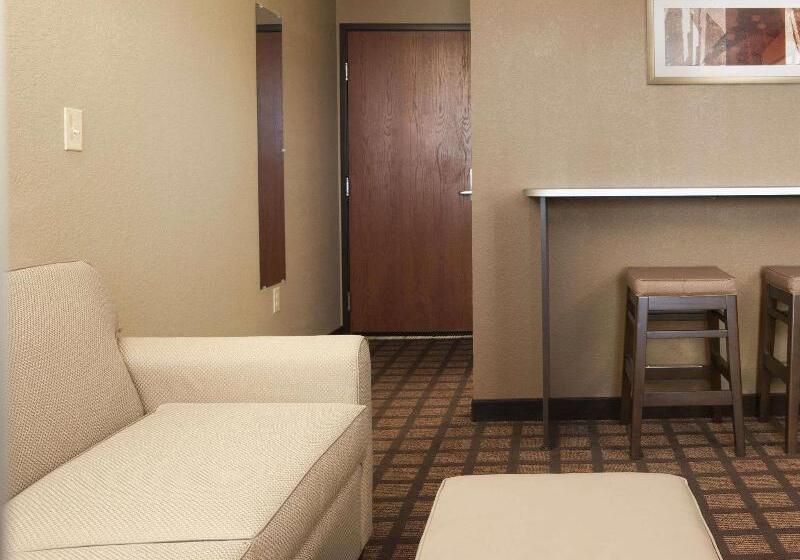 Microtel Inn & Suites Pleasanton