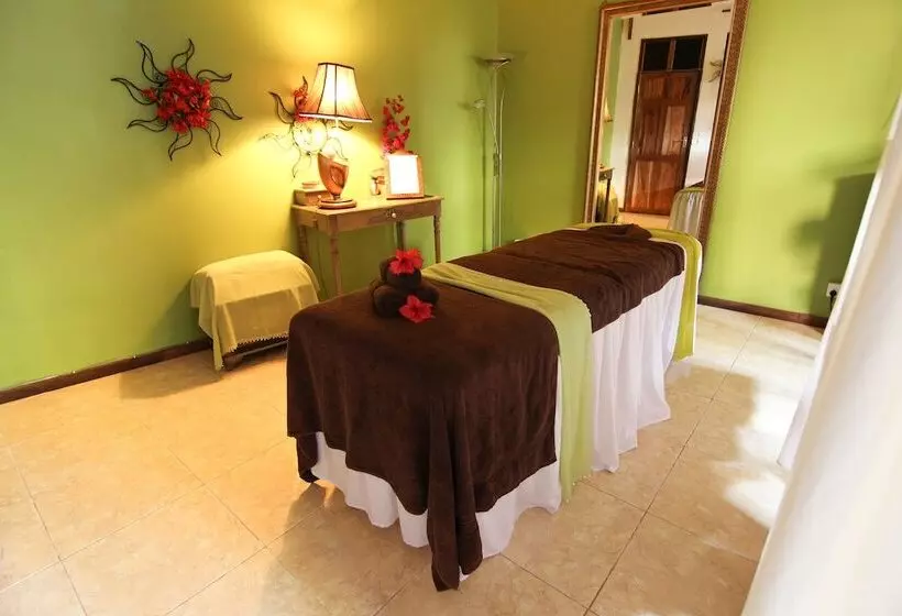 Spice Island Hotel & Resort