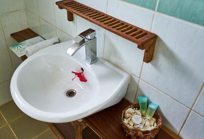 Spice Island Hotel & Resort