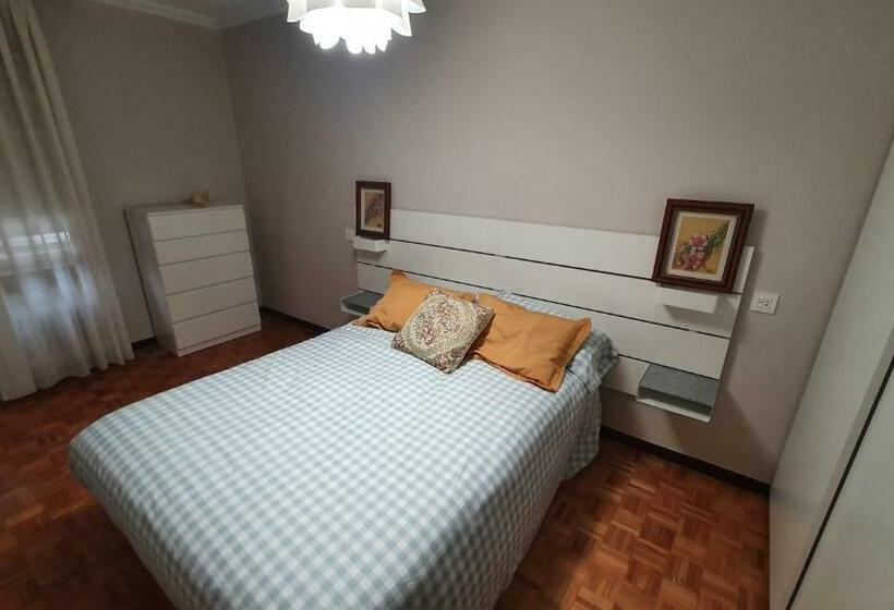 Escondite De Dana   Céntrico Apartamento En Gijón Para 5p