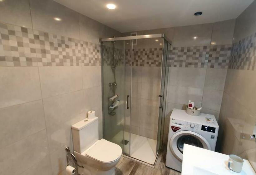 Escondite De Dana   Céntrico Apartamento En Gijón Para 5p