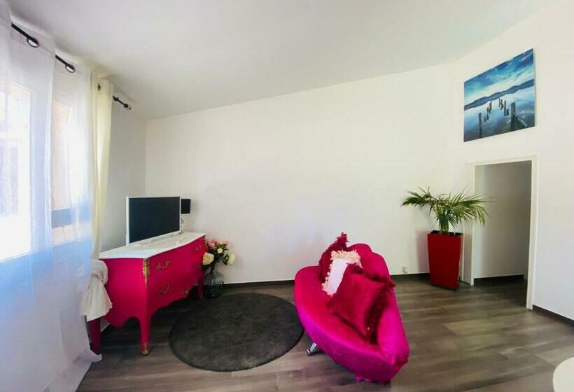 Maisonnette Campagne Aixoise