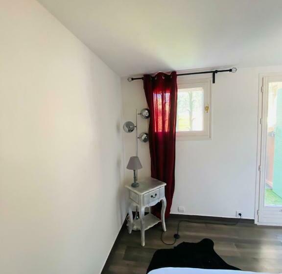 Maisonnette Campagne Aixoise