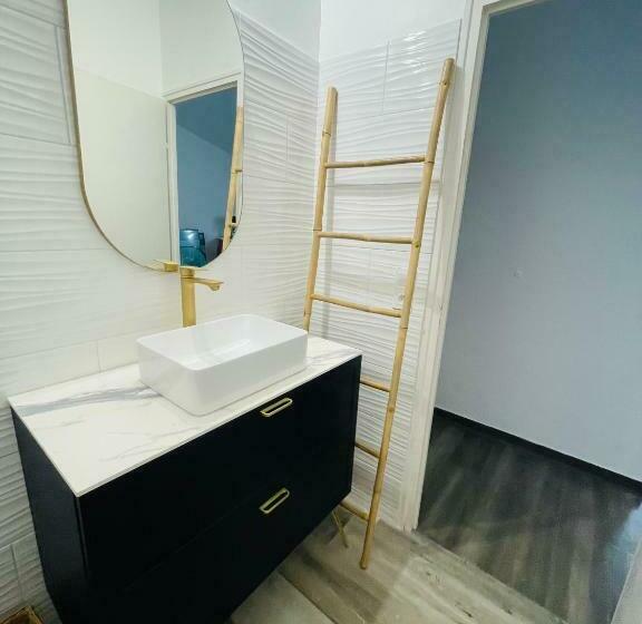 Maisonnette Campagne Aixoise