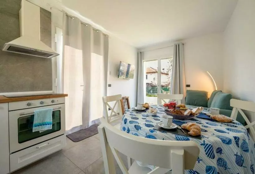 I Laghee Casette Breva E Tivano  Garden Parking Lake View   Bike Friendly Holiday House