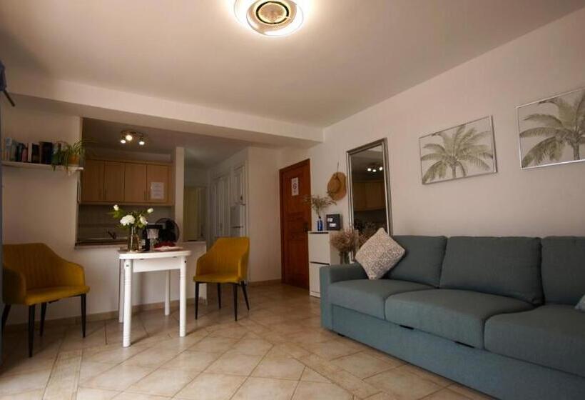 Apartamento Familiar Con Piscina Con Wi Fi En Los Cristianos
