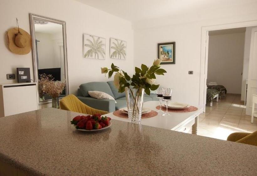 Apartamento Familiar Con Piscina Con Wi Fi En Los Cristianos