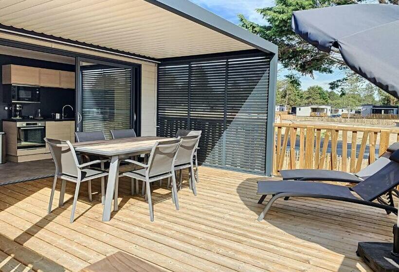 Chalet De Standing à Jullouville   6 Couchages, Piscine Chauffée, Proche Plage Et Commerces, Wi Fi G