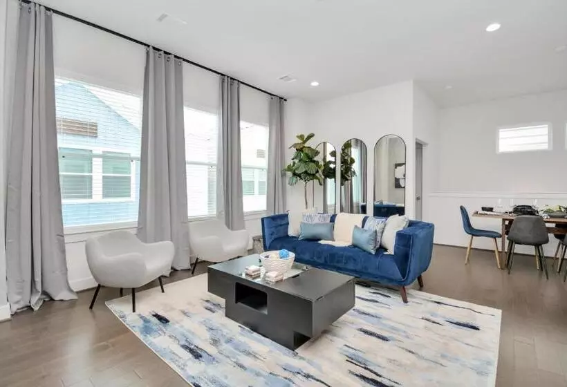 Emerald Palace   New, Modern 3br Townhome Close To Downtown, Nrg, Med Ctr