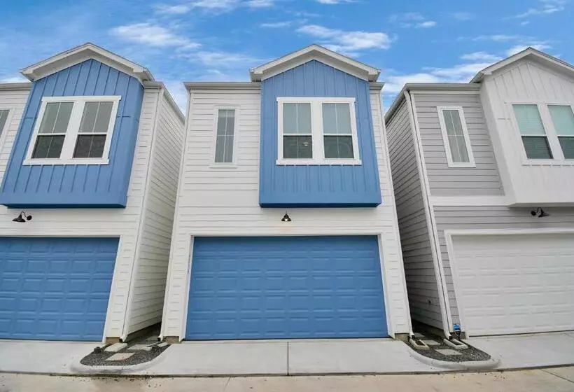 Emerald Palace   New, Modern 3br Townhome Close To Downtown, Nrg, Med Ctr