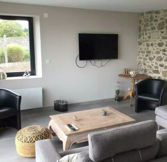 Grange Rénovée à Neuf Avec Vue Sur La Baie
