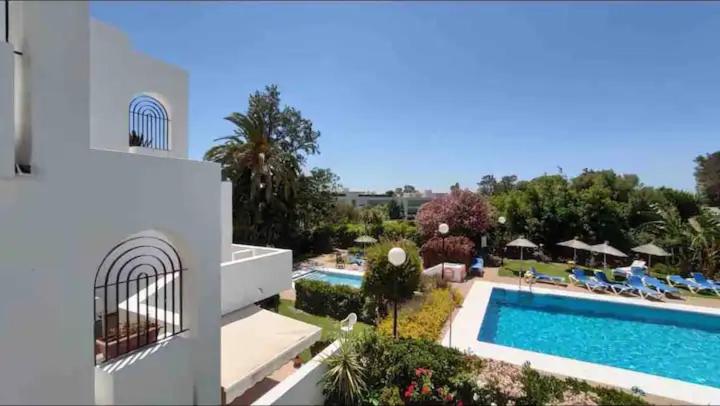 Urb Jardines De Sotogrande Dúplex, 120 M2
