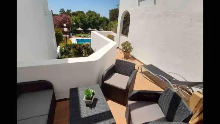 Urb Jardines De Sotogrande Dúplex, 120 M2