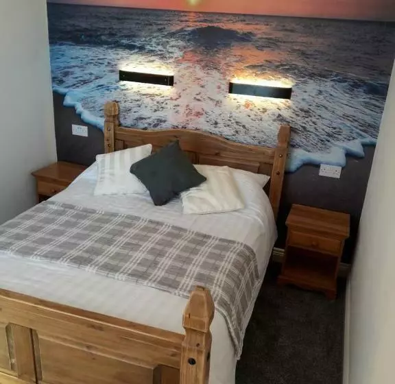 Southbay Holiday Flats Flat 2