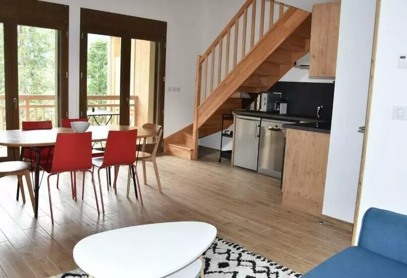 Appartement Moderne à Pralognan La Vanoise, Proche Des Loisirs, Balcon Et Garage Inclus   Fr 1 464 2