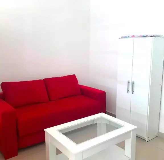 Departamento En Recoleta   Con Pileta, Parilla, Gym   Piso 2