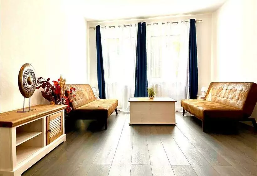 Geräumige Wohnung Im Herzen Kassels