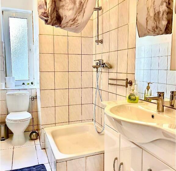 Geräumige Wohnung Im Herzen Kassels