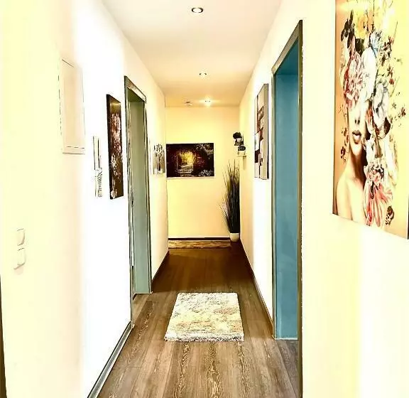 Geräumige Wohnung Im Herzen Kassels