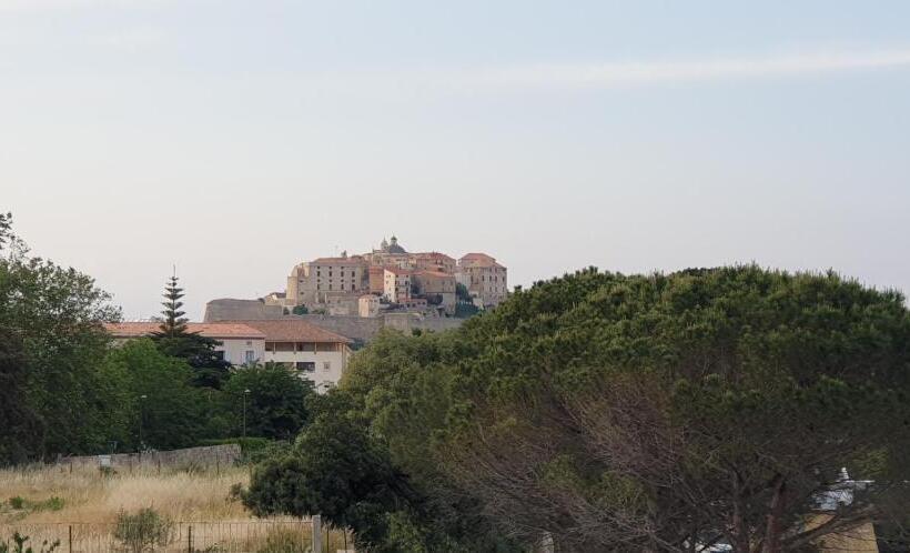 Très Bel Appartement,proche Plage Et Centre Ville