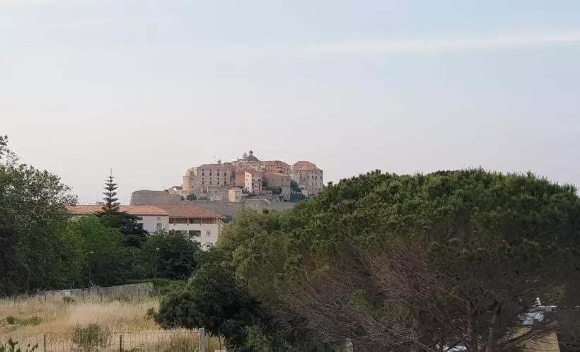 Très Bel Appartement,proche Plage Et Centre Ville