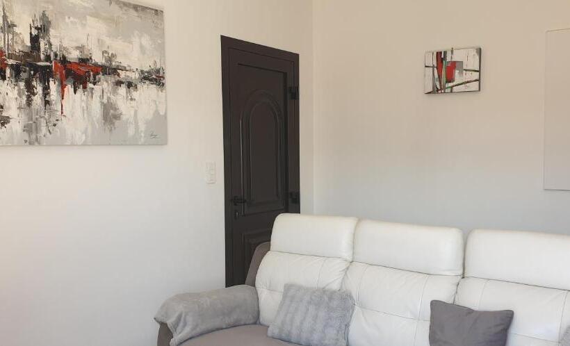 Très Bel Appartement,proche Plage Et Centre Ville