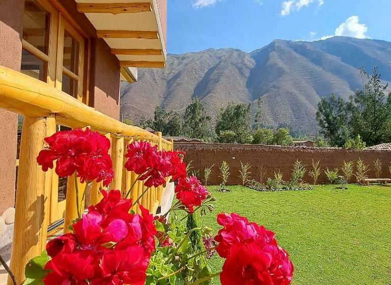 Villa Kallpawasi   Guesthouse