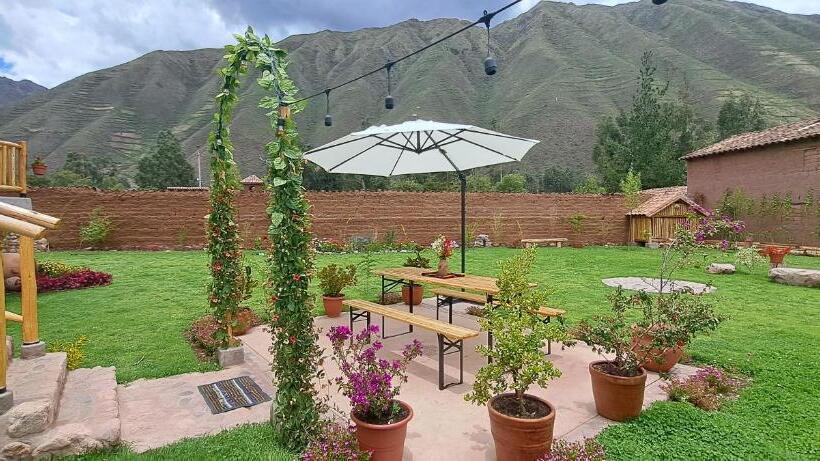 Villa Kallpawasi   Guesthouse